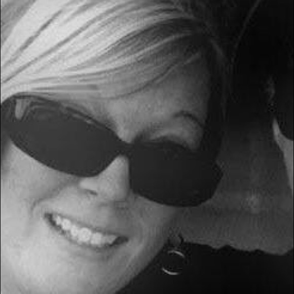 Meet your Posher, Tammy - Picture 1 of 1